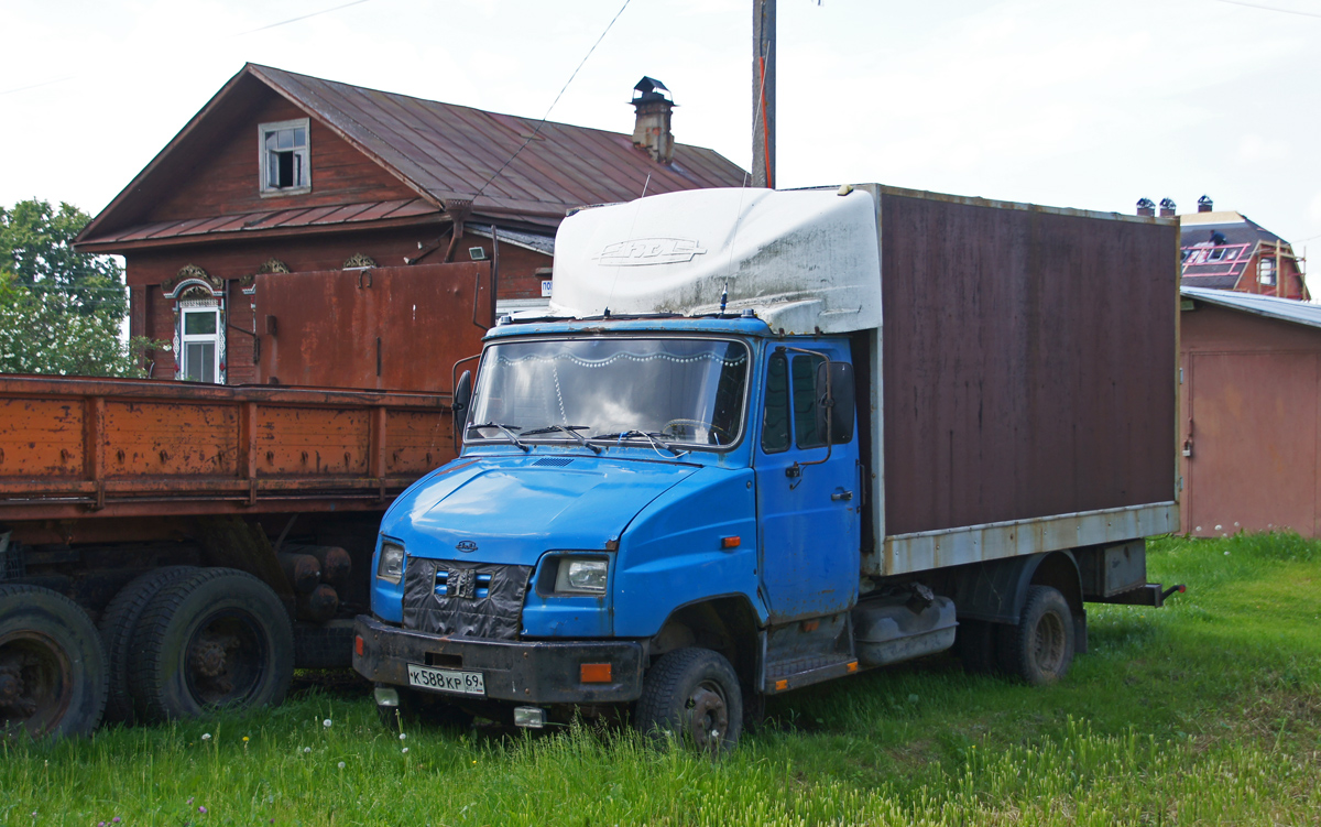 Тверская область, № К 588 КР 69 — ЗИЛ-5301БО "Бычок"