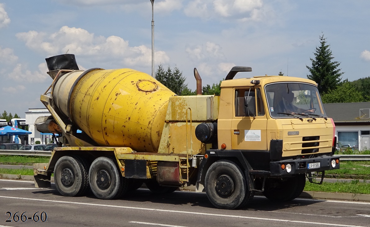 Словакия, № LV-919BL — Tatra 815 P24