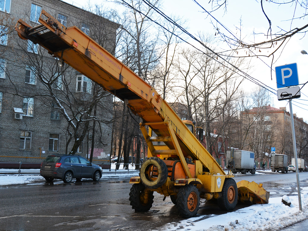 Москва, № (77) Б/Н СТ 0009 — Амкодор-37