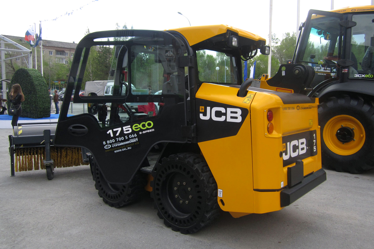 Тюменская область, № (72) Б/Н СТ 0009 — JCB 175