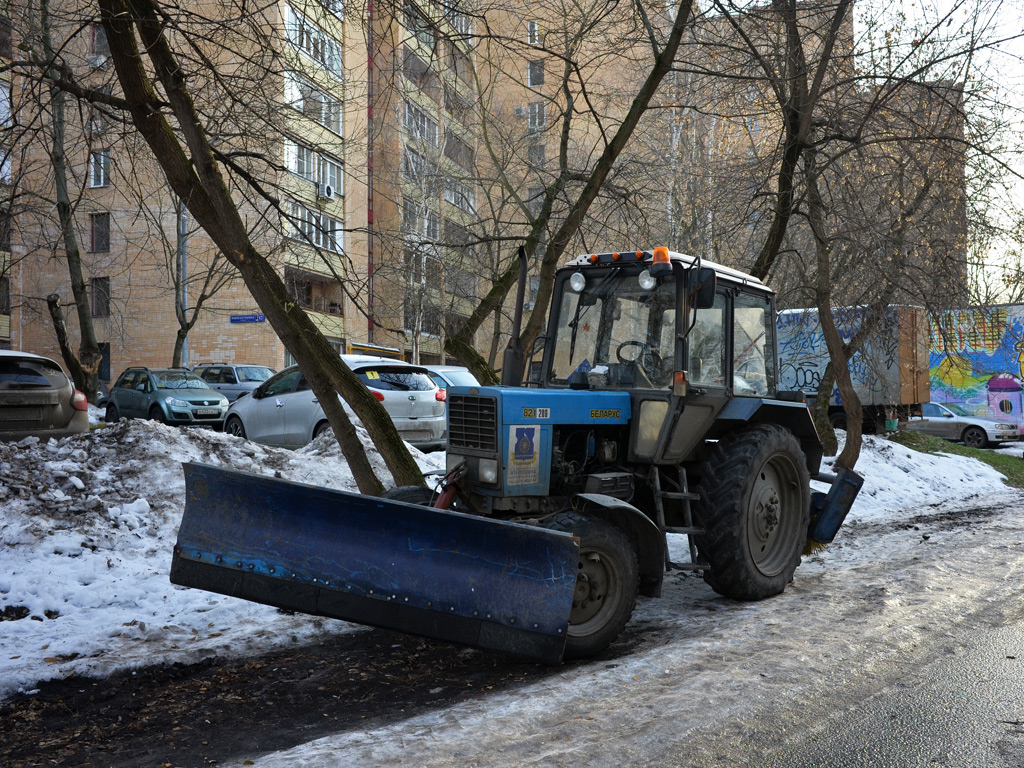 Москва, № (77) Б/Н СТ 0028 — Беларус-82.1