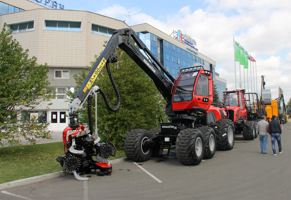 Красноярский край, № (24) Б/Н СТ 0025 — Komatsu (общая модель); Красноярский край — Выставка "Эксподрев-2017"