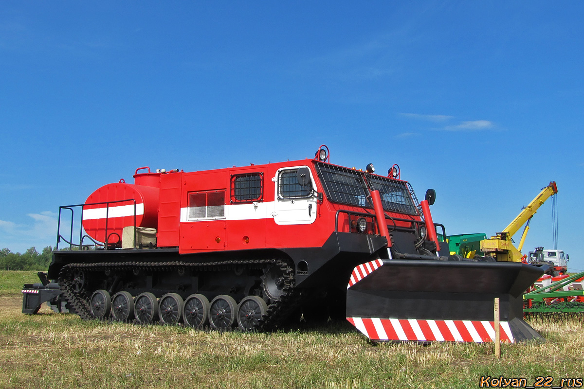 Алтайский край, № (22) Б/Н СТ 0109 — УВЗ (общая модель); Алтайский край — Выставка "День Сибирского Поля 2013"