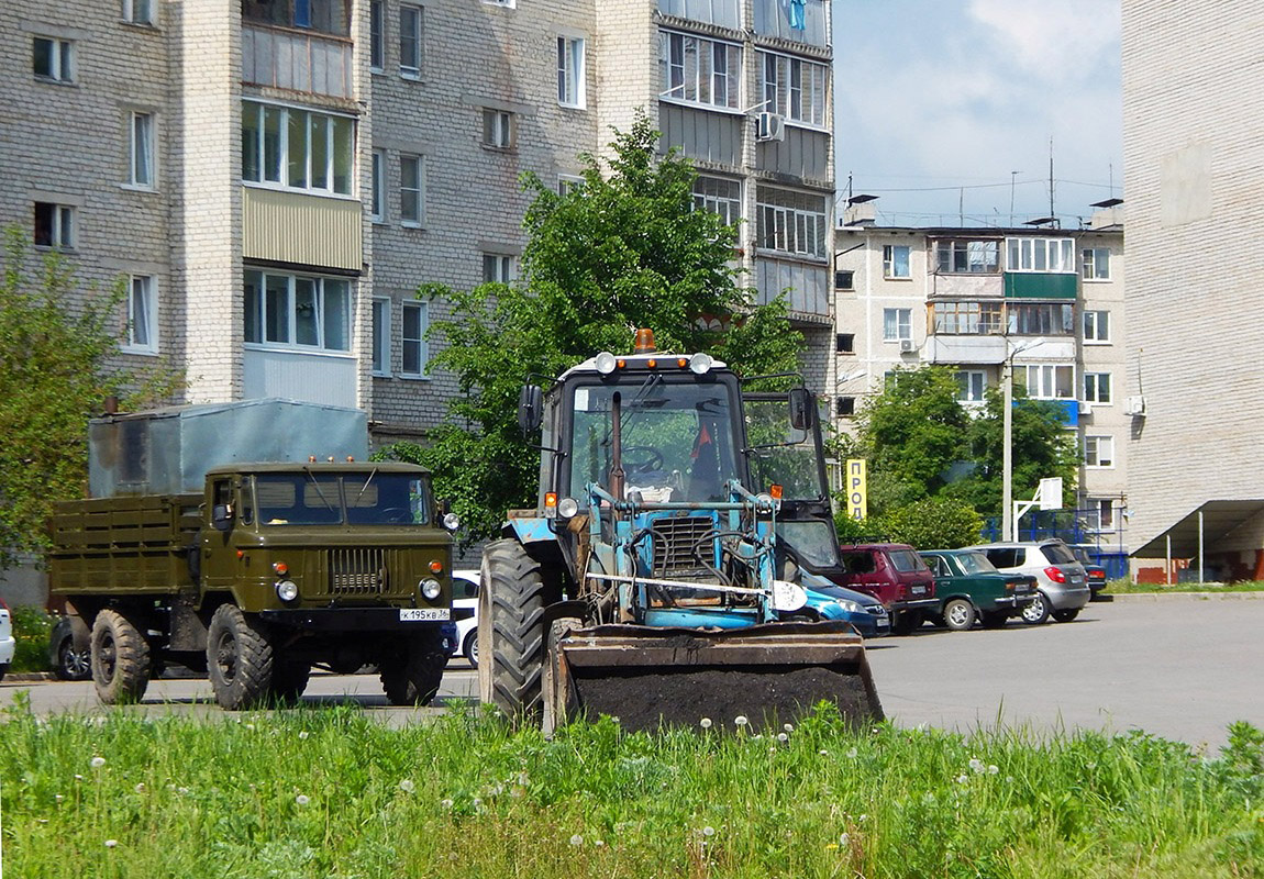 Воронежская область, № К 195 КВ 36 — ГАЗ-66-11; Воронежская область, № 0202 ВС 36 — Беларус-82.1