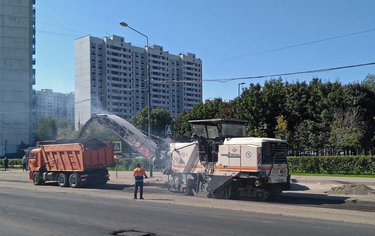 Москва, № 6413 ВО 77 — Wirtgen W 200