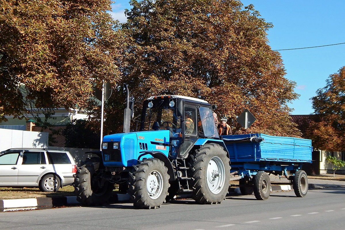 Белгородская область, № 4438 ЕТ 31 — Беларус-1221.2