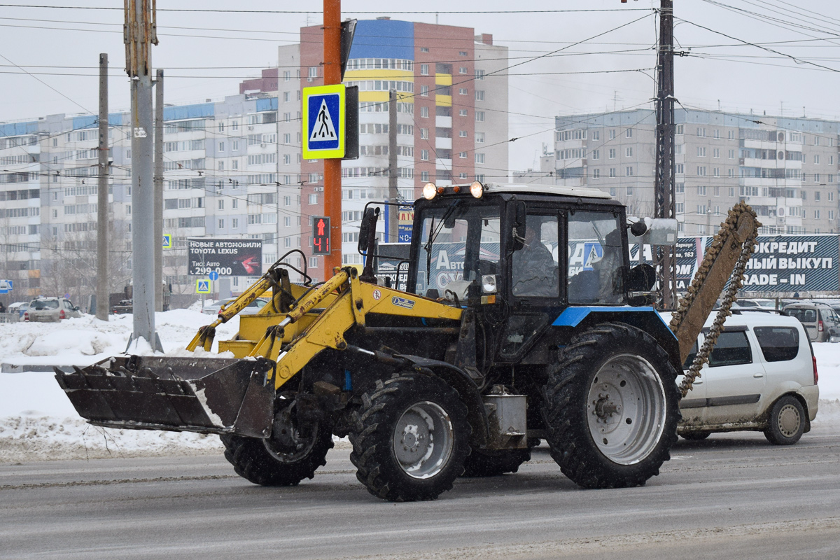 Алтайский край, № 9885 МТ 22 — Беларус-82.1