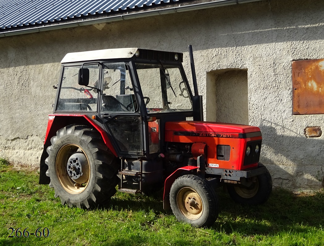 Словакия, № PT-763AA — Zetor 7211