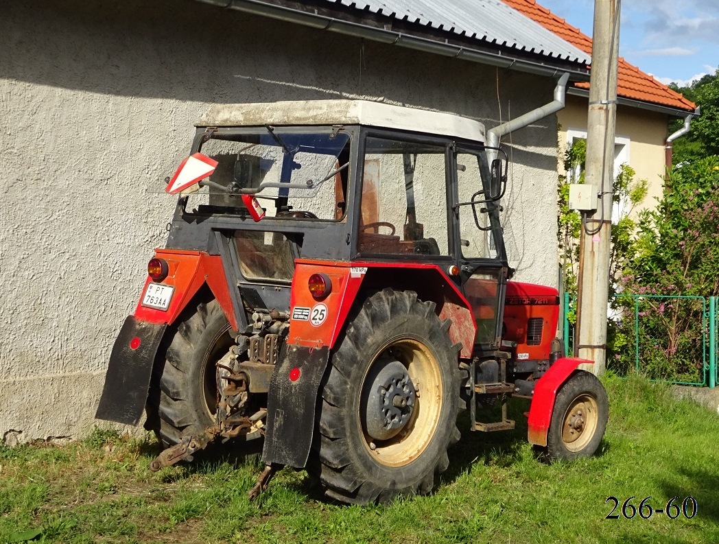 Словакия, № PT-763AA — Zetor 7211