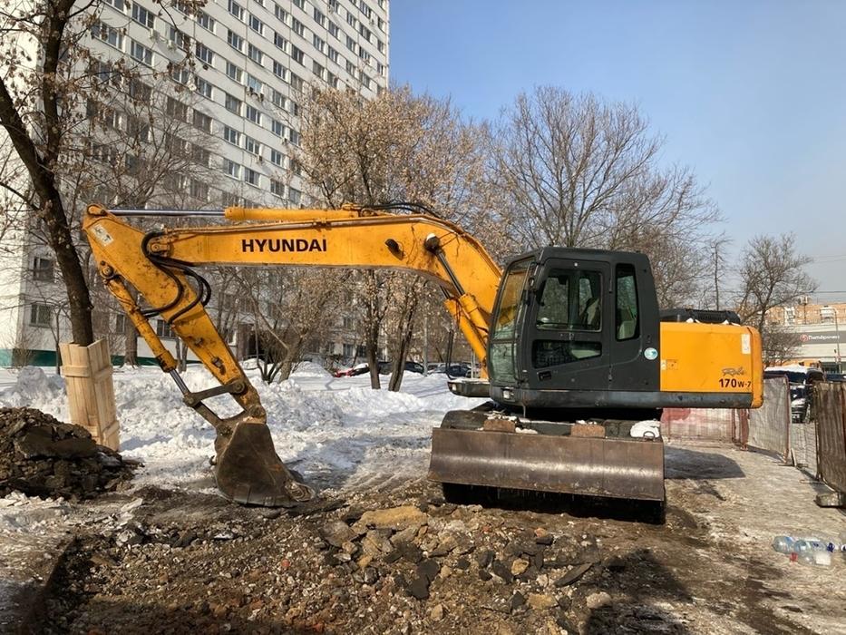 Москва, № (77) Б/Н СТ 0134 — Hyundai R170W