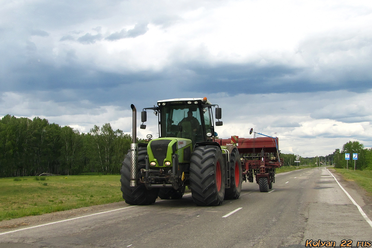 Алтайский край, № (22) Б/Н СТ 0637 — Claas Xerion (общая модель)