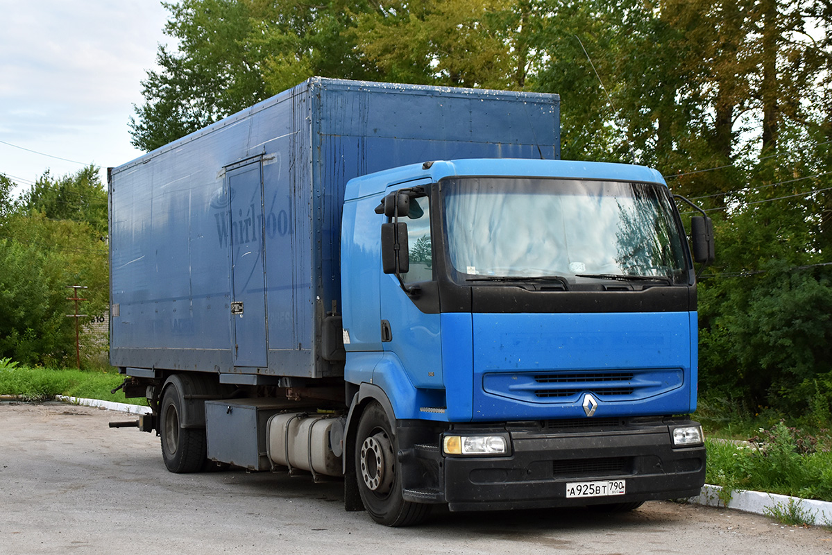 Московская область, № А 925 ВТ 790 — Renault Premium ('1996)