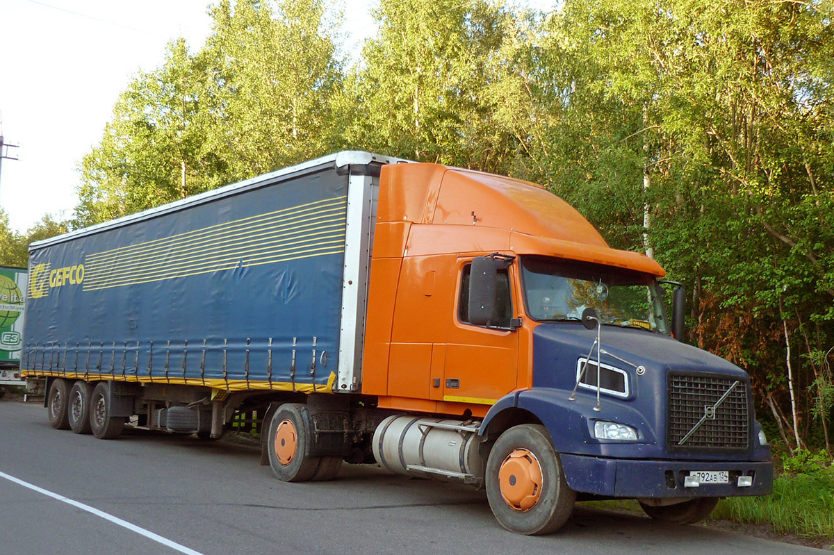 Волгоградская область, № В 792 АВ 134 — Volvo VNM430