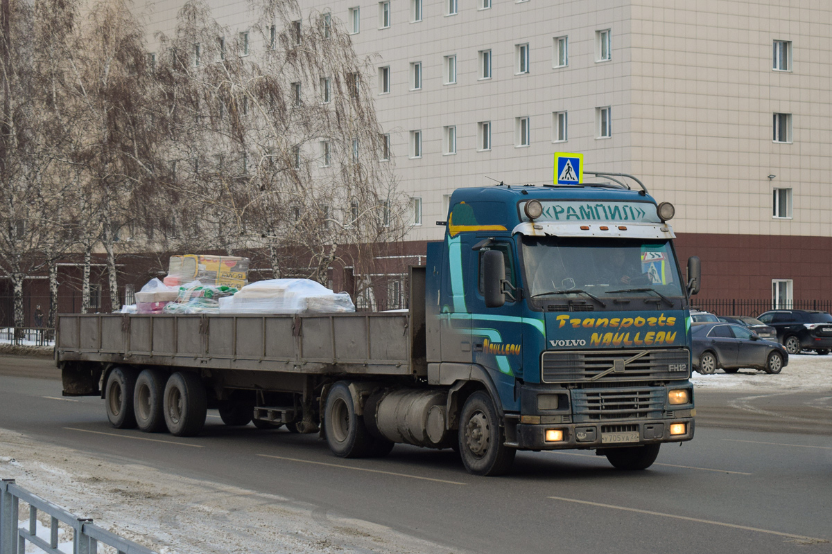 Алтайский край, № У 705 УА 22 — Volvo ('1993) FH12.420