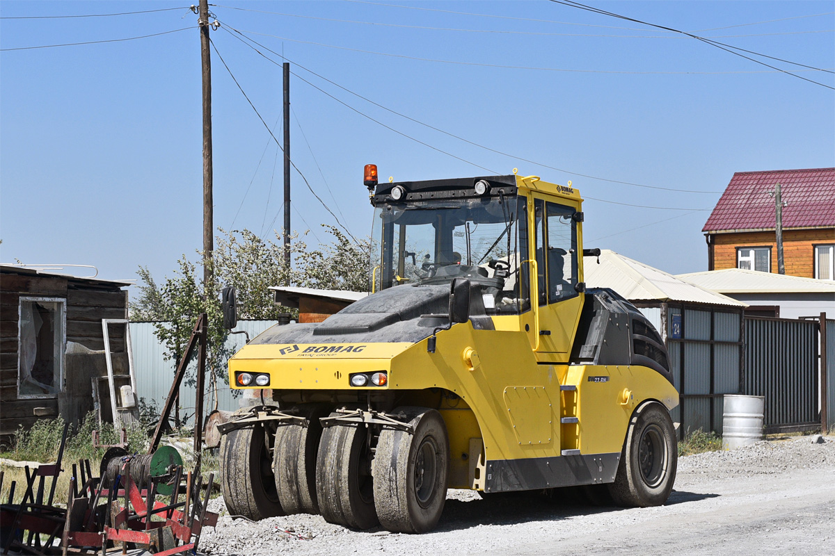 Саха (Якутия), № (14) Б/Н СТ 0053 — Bomag BW 27 RH