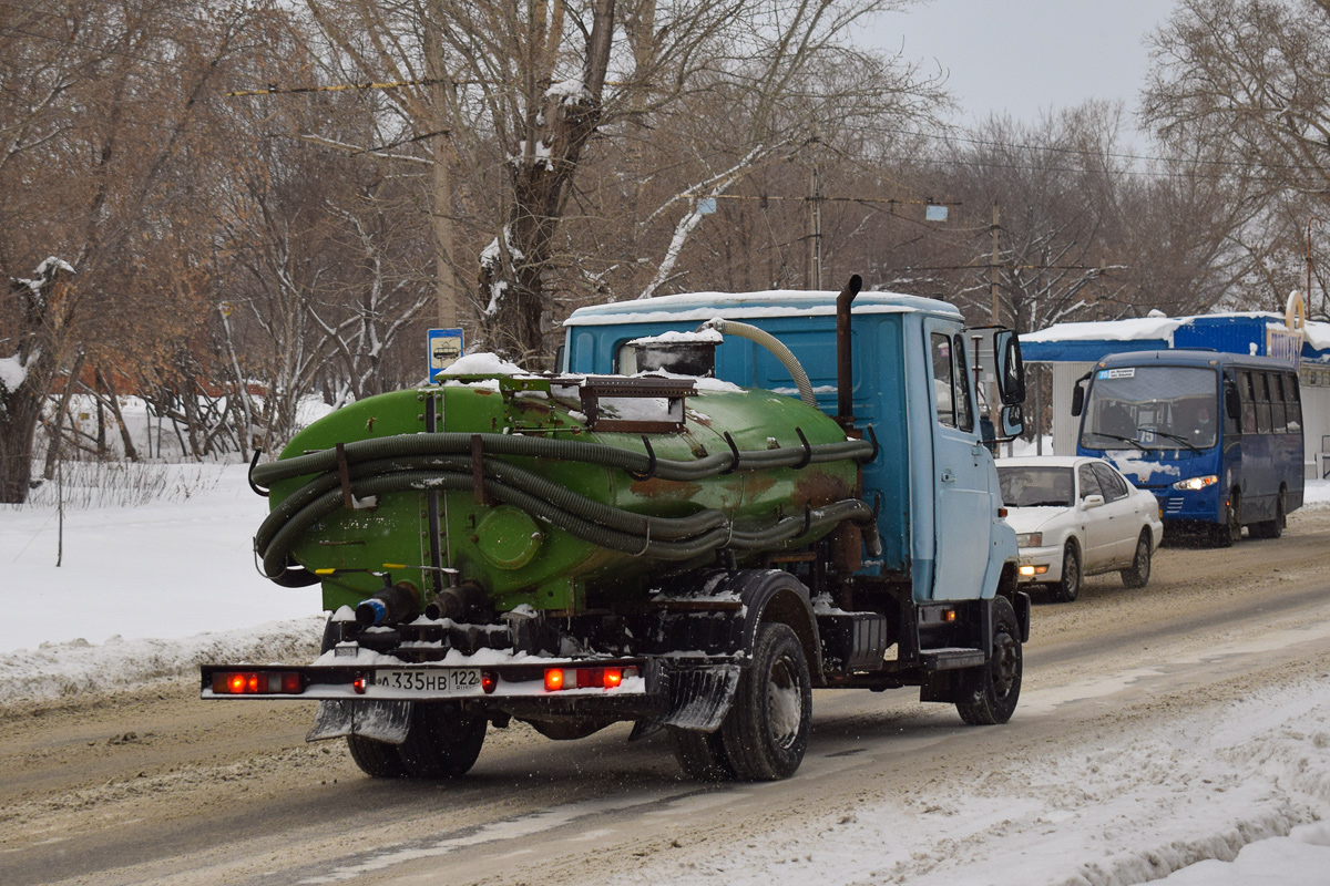 Алтайский край, № А 335 НВ 122 — ЗИЛ-5301B2 "Бычок"