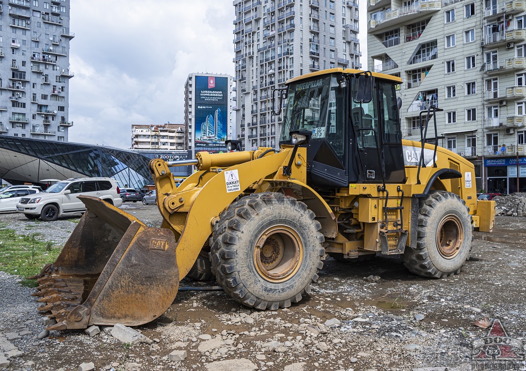 Грузия, № GG-657-P — Caterpillar (общая модель)