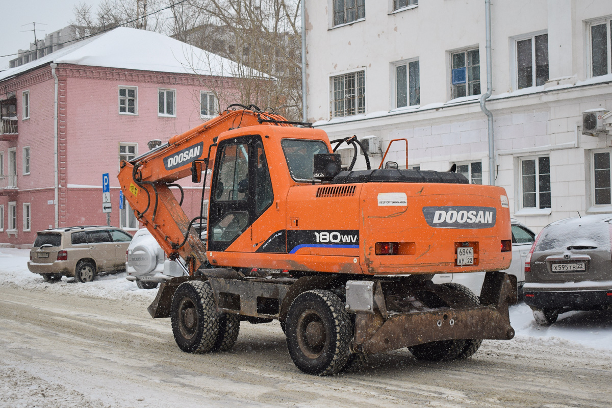 Алтайский край, № 6844 АУ 22 — Doosan Solar 180W-V