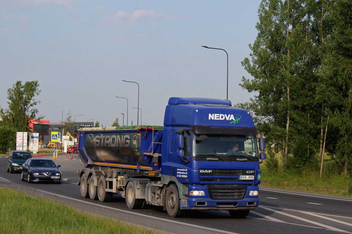 Литва, № KGE 695 — DAF CF85 FT