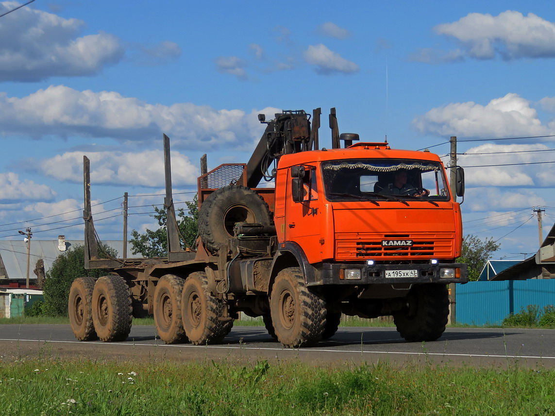 Кировская область, № А 195 ХК 43 — КамАЗ-44108-13 [44108N]