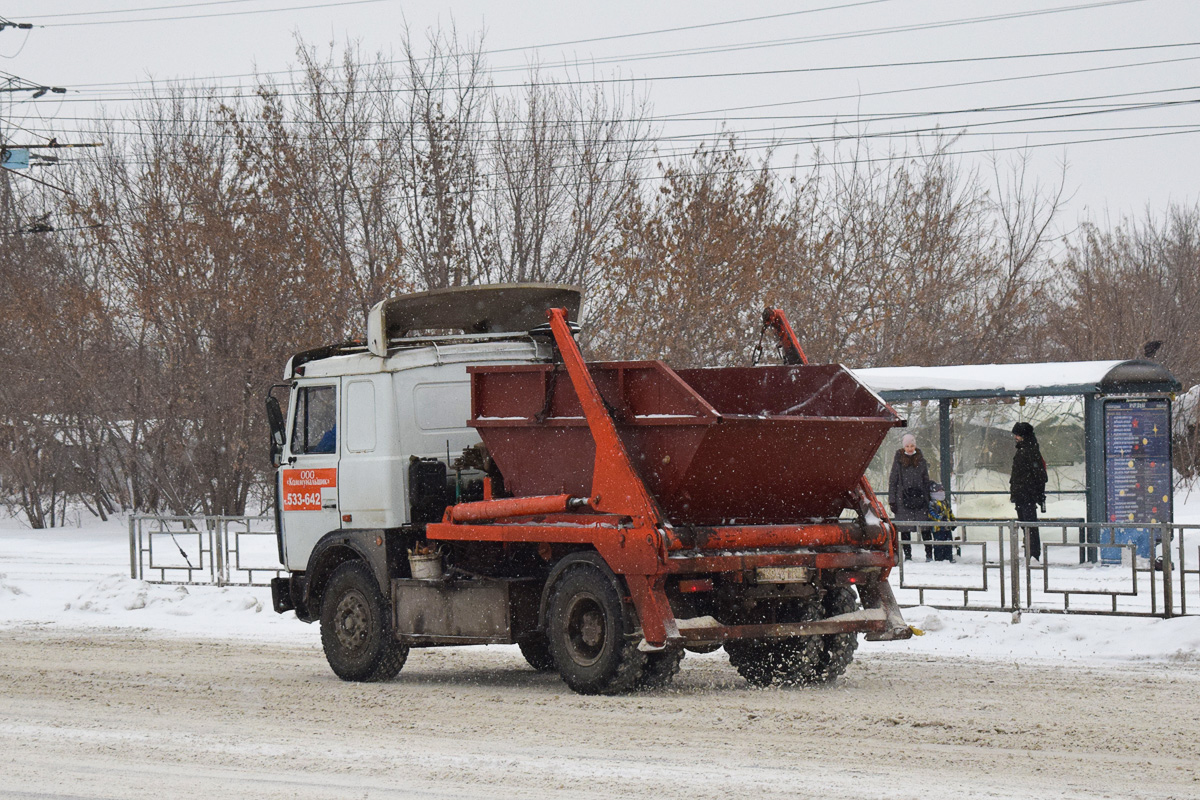 Алтайский край, № А 394 УТ 197 — МАЗ-543205