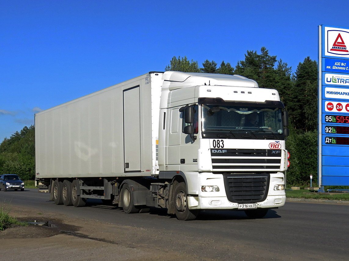 Калининградская область, № 083 — DAF XF105 FT