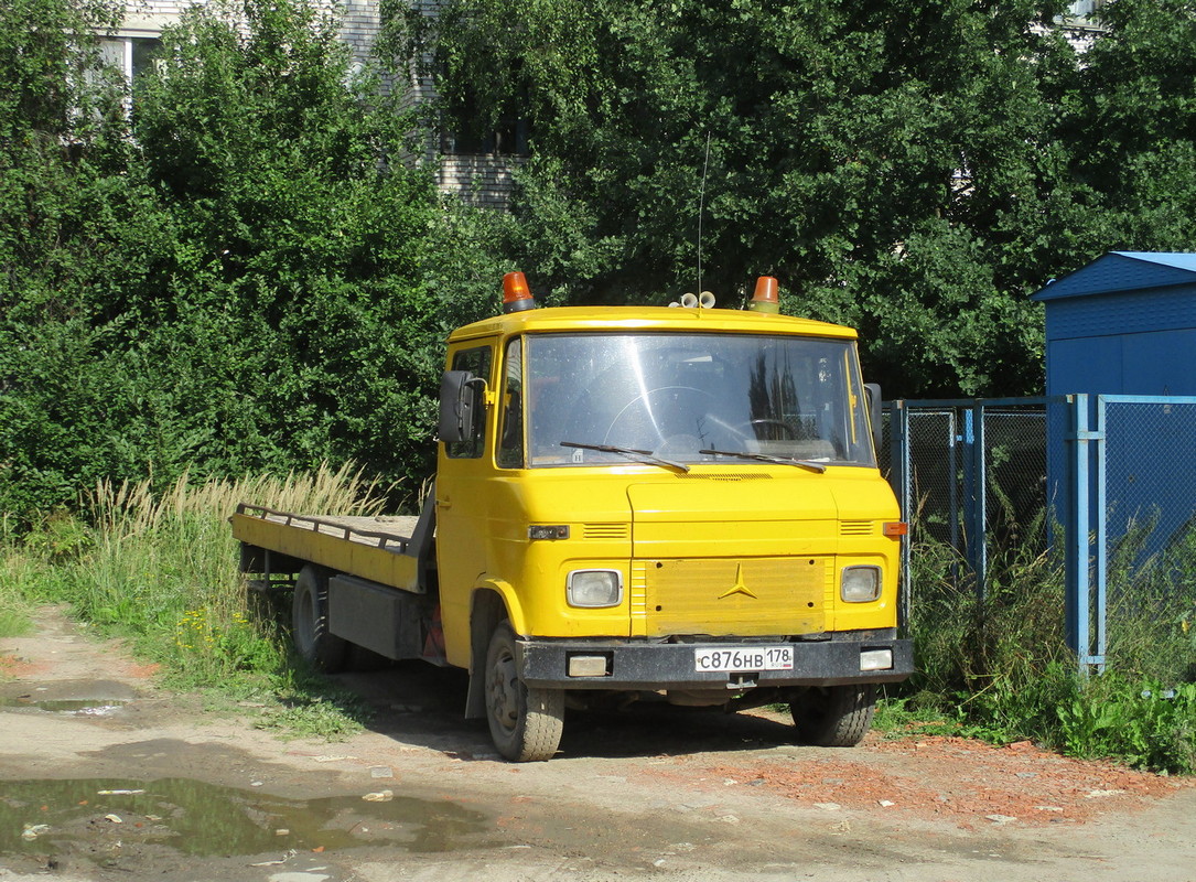 Санкт-Петербург, № С 876 НВ 178 — Mercedes-Benz T2 ('1967)