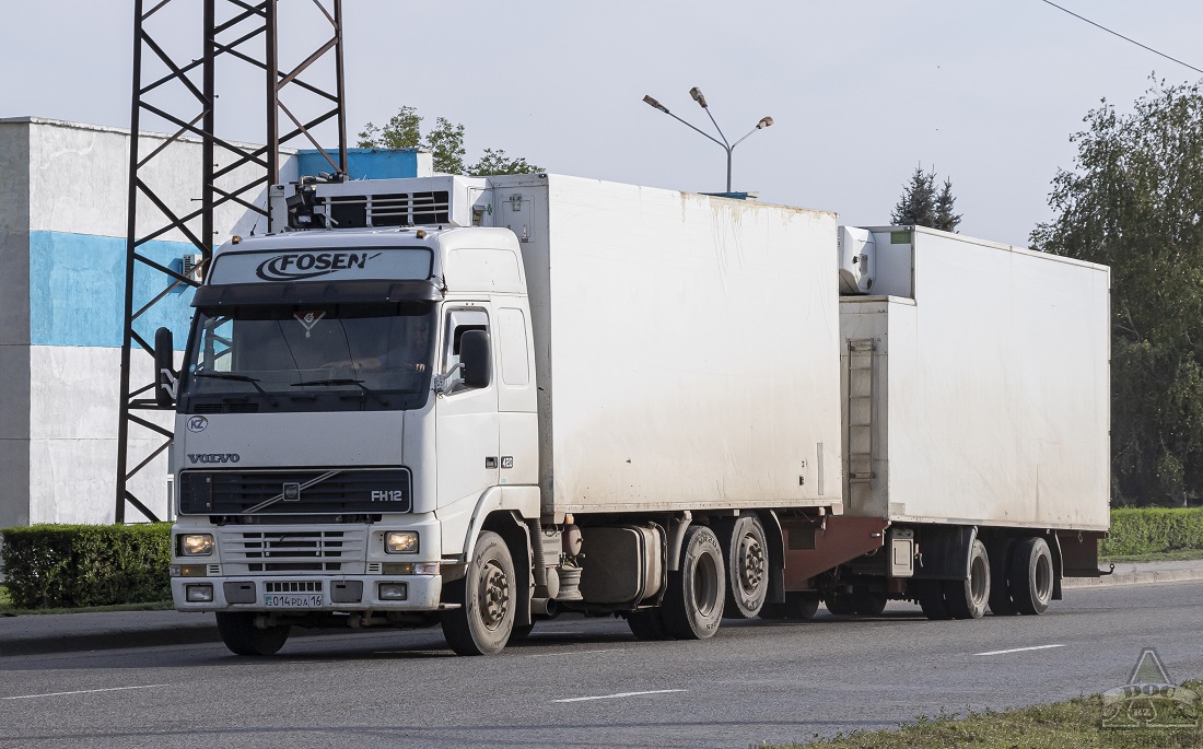 Восточно-Казахстанская область, № 014 PDA 16 — Volvo ('1993) FH12.420