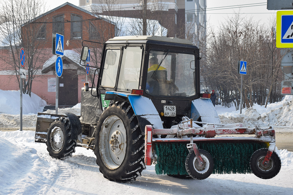 Алтайский край, № 1428 АУ 22 — Беларус-82.1