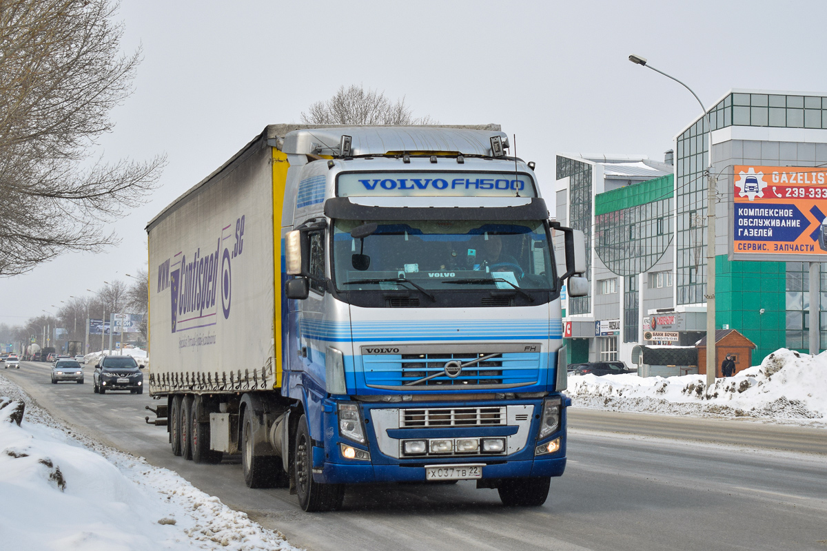 Алтайский край, № Х 037 ТВ 22 — Volvo ('2008) FH.500
