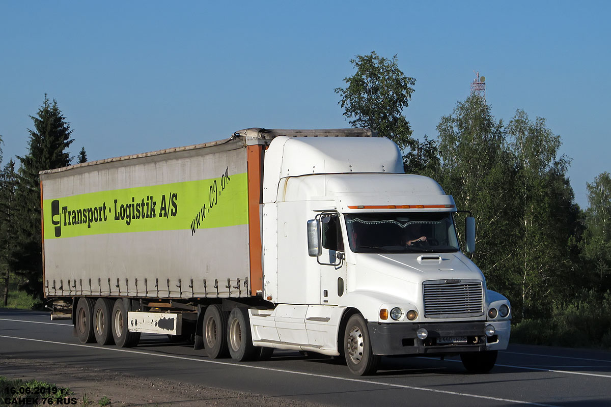 Вологодская область, № В 440 ТН 35 — Freightliner Century Class