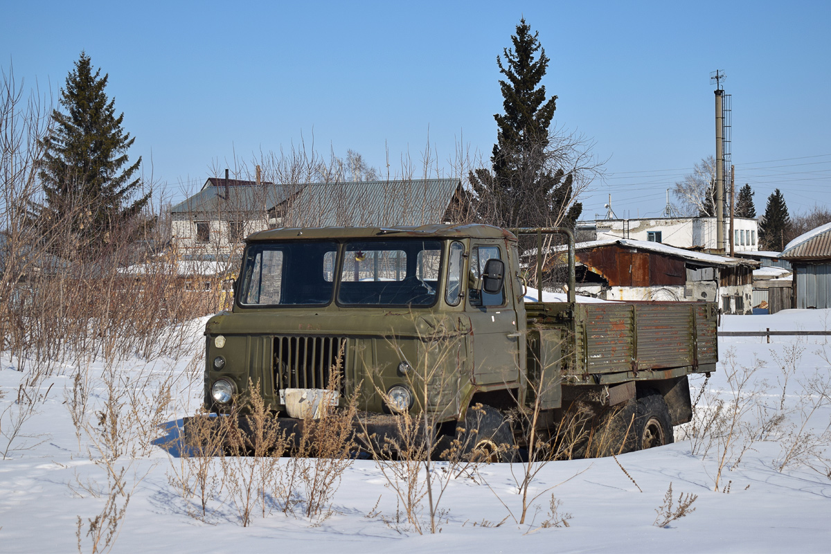 Алтайский край, № Е 124 СО 22 — ГАЗ-66 (общая модель)