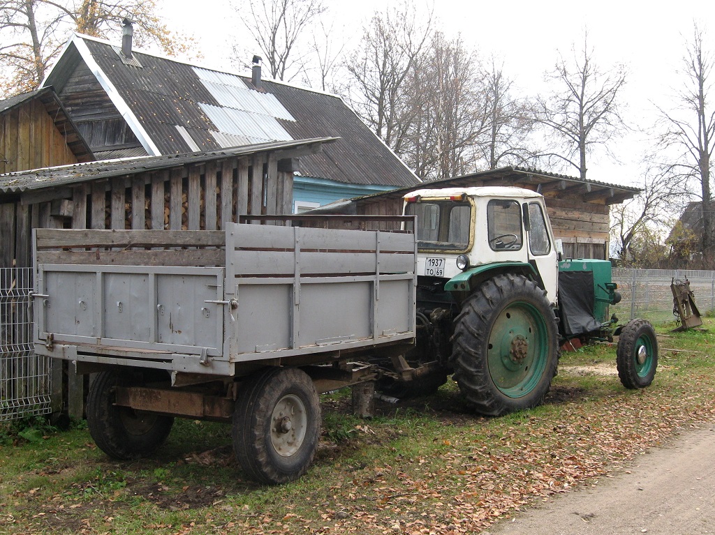 Тверская область, № 1937 ТО 69 — ЮМЗ-6АЛ/АМ