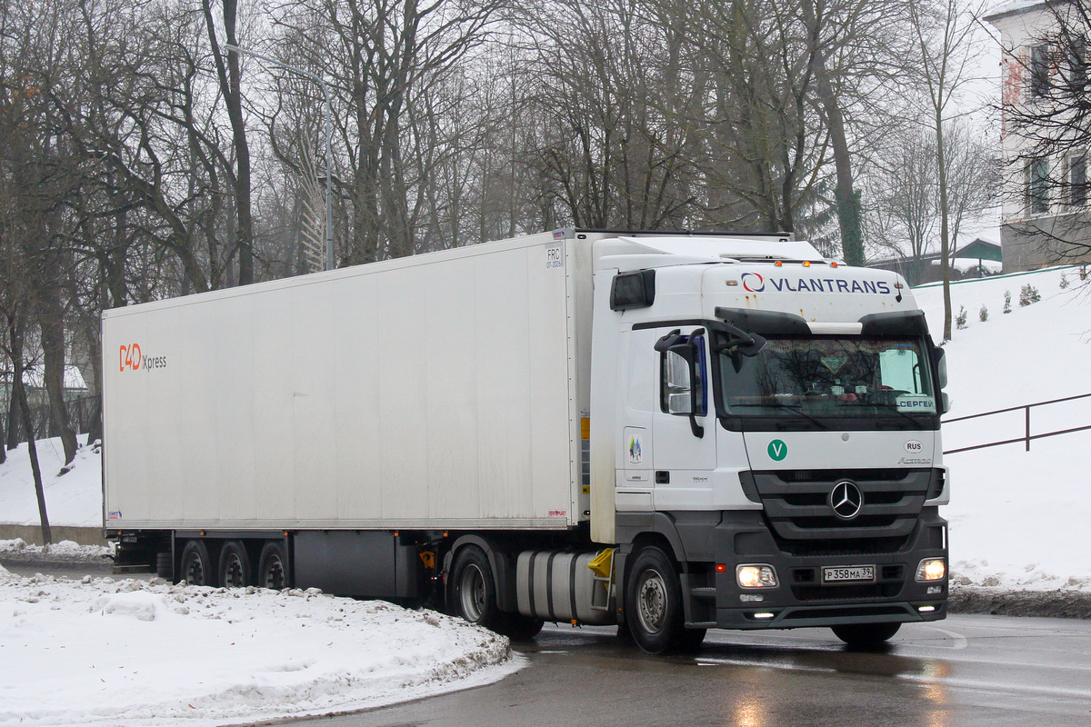 Калининградская область, № Р 358 МА 39 — Mercedes-Benz Actros ('2009) 1844