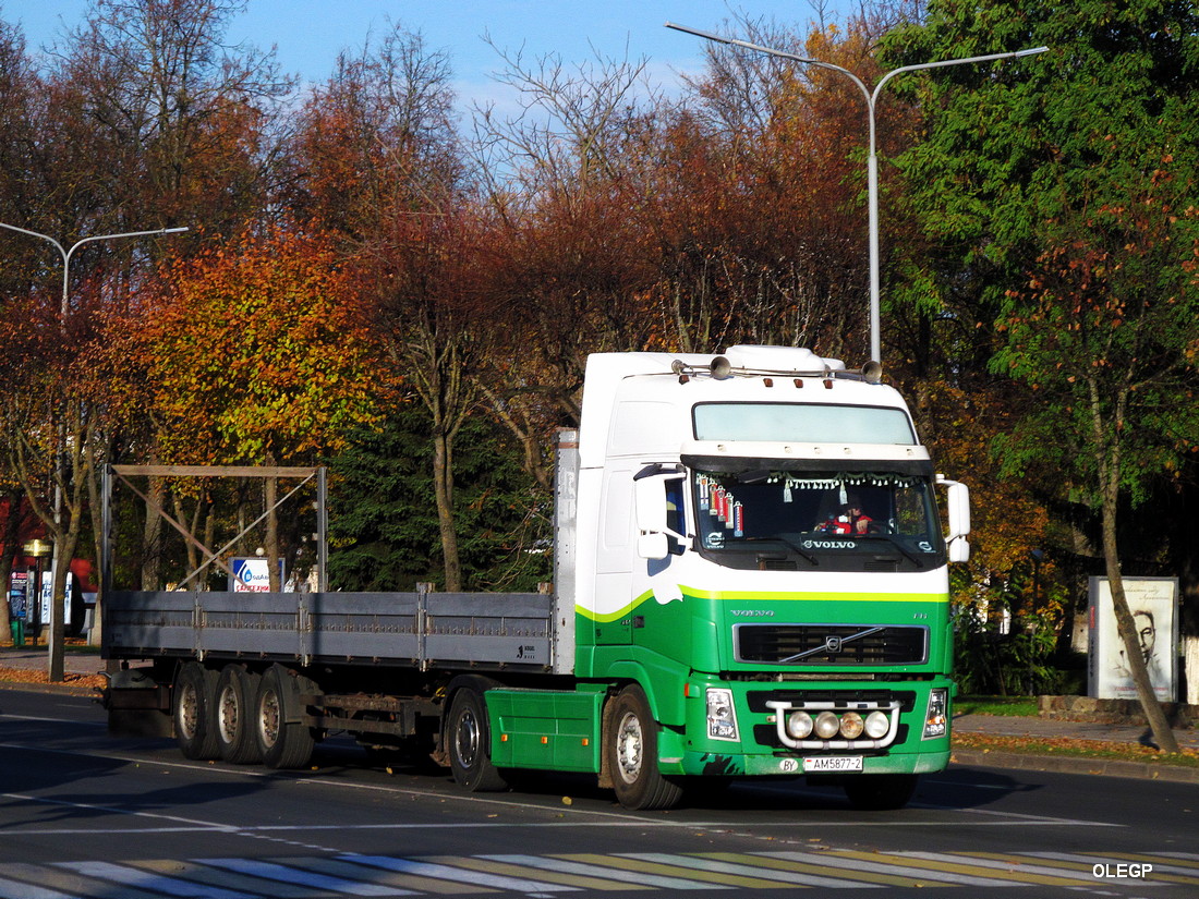 Витебская область, № АМ 5877-2 — Volvo ('2002) FH12.460