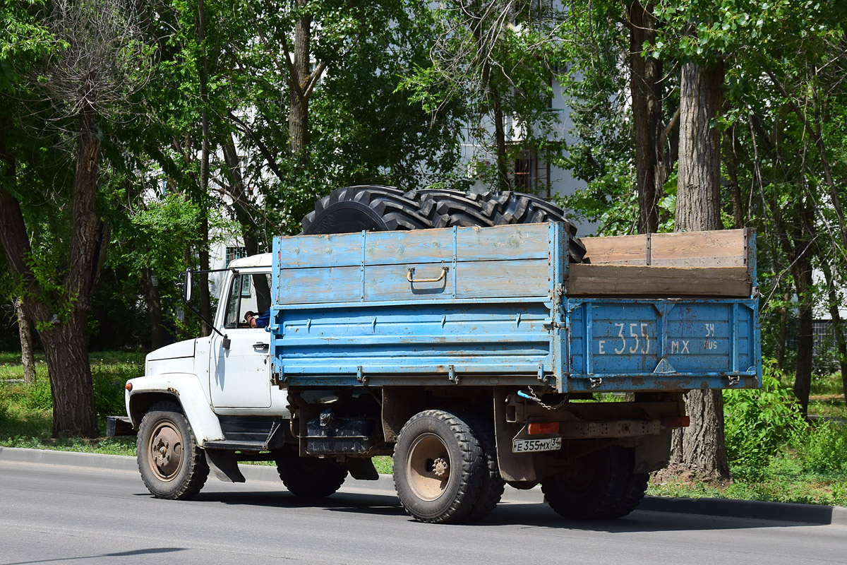 Волгоградская область, № Е 355 МХ 34 — ГАЗ-3307