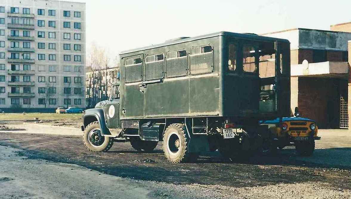 Санкт-Петербург, № 1355 ЛЕС — ЗИЛ-130Г