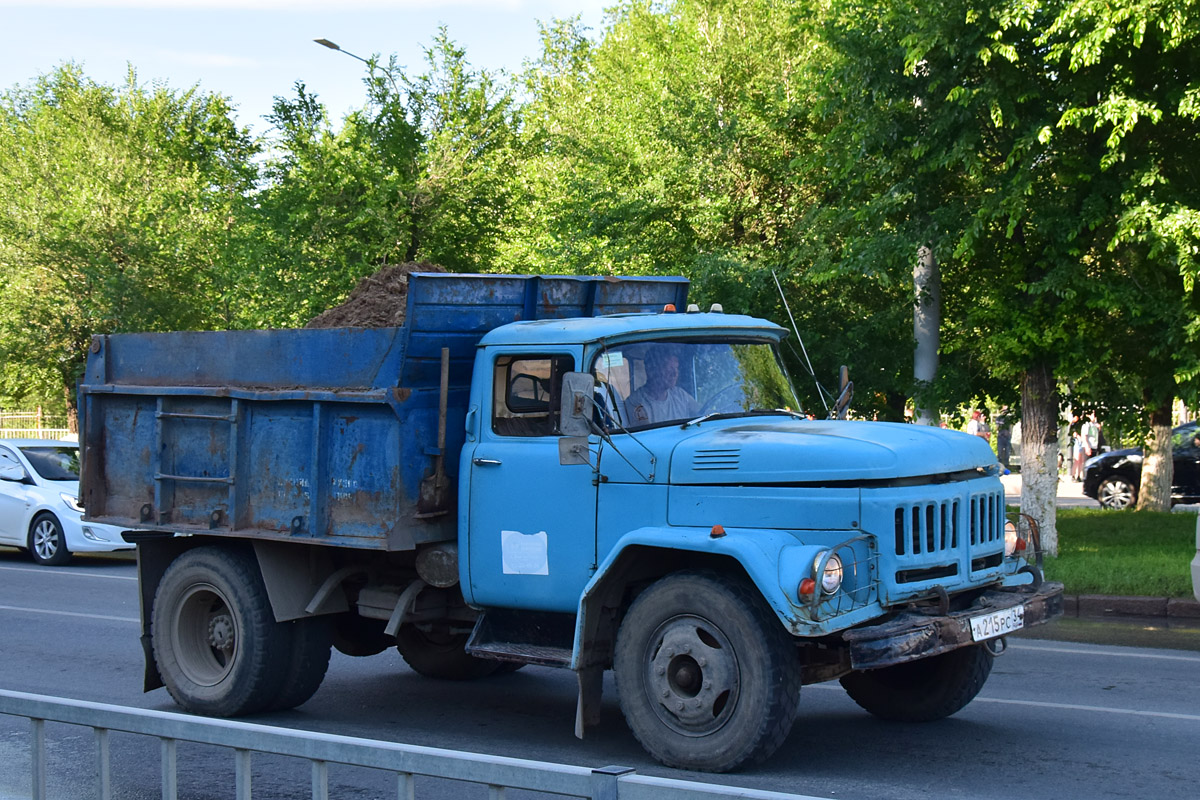 Волгоградская область, № А 215 РС 34 — ЗИЛ-495810