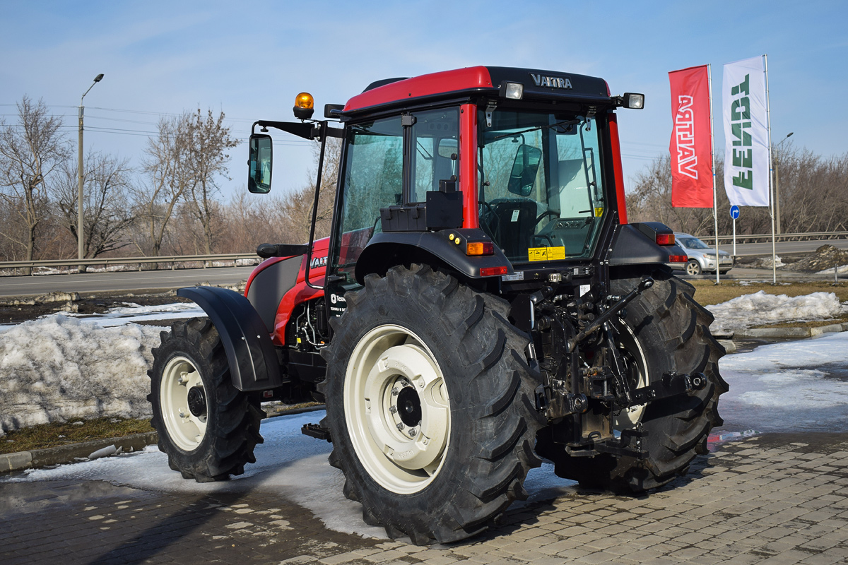 Алтайский край, № (22) Б/Н СТ 0695 — Valtra (общая модель)