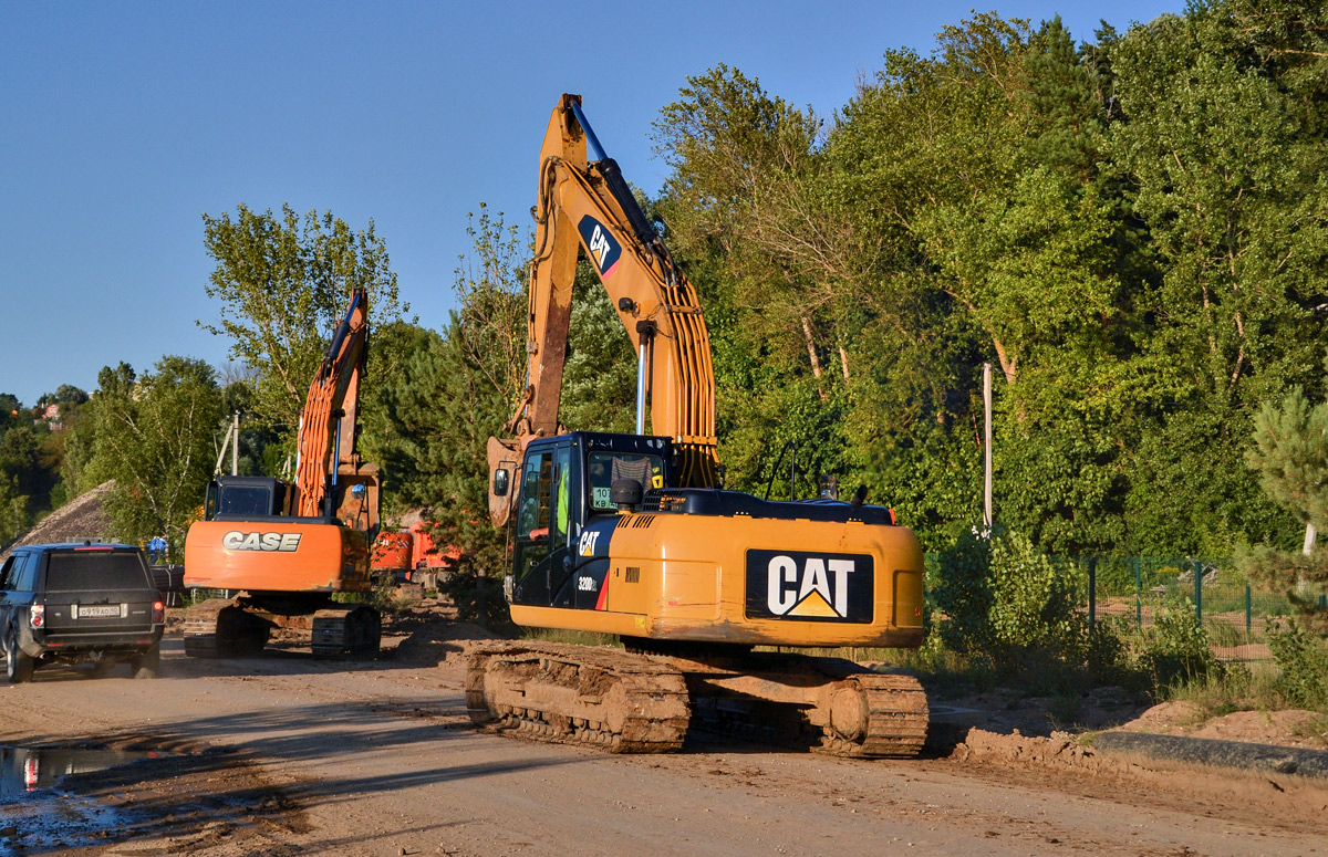 Калужская область, № 1070 КВ 40 — Caterpillar 320