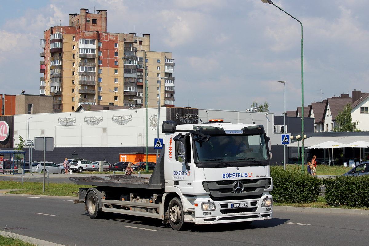 Литва, № LOO 814 — Mercedes-Benz Actros ('2003) 1832