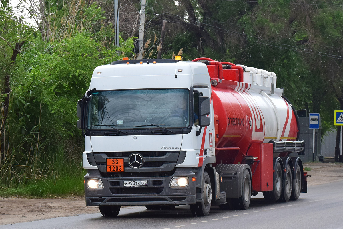 Волгоградская область, № М 993 ТК 750 — Mercedes-Benz Actros '09 1841 [Z9M]