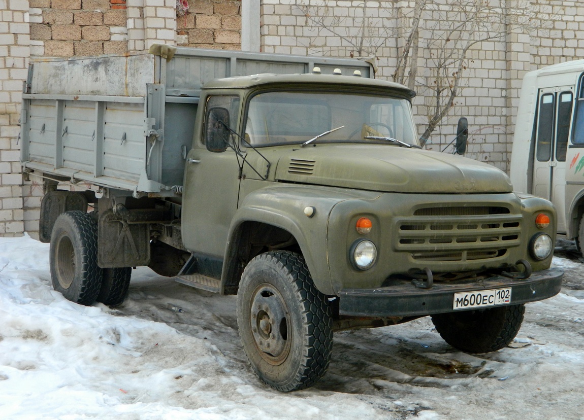 Башкортостан, № М 600 ЕС 102 — ЗИЛ-495710