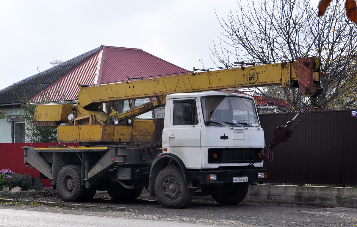 Ставропольский край, № Н 606 НА 26 — МАЗ-5337 [533700]