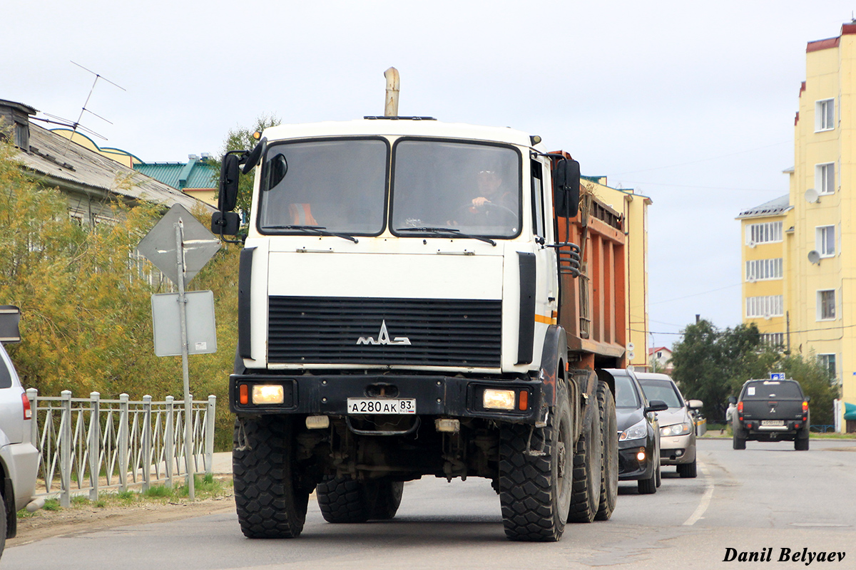 Ненецкий автономный округ, № А 280 АК 83 — МАЗ-651705