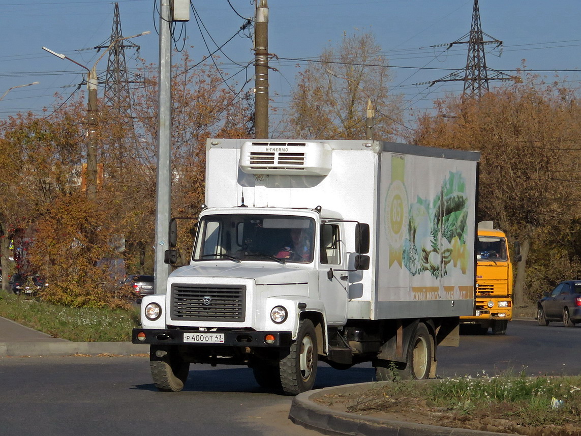 Кировская область, № Р 400 ОТ 43 — ГАЗ-3309