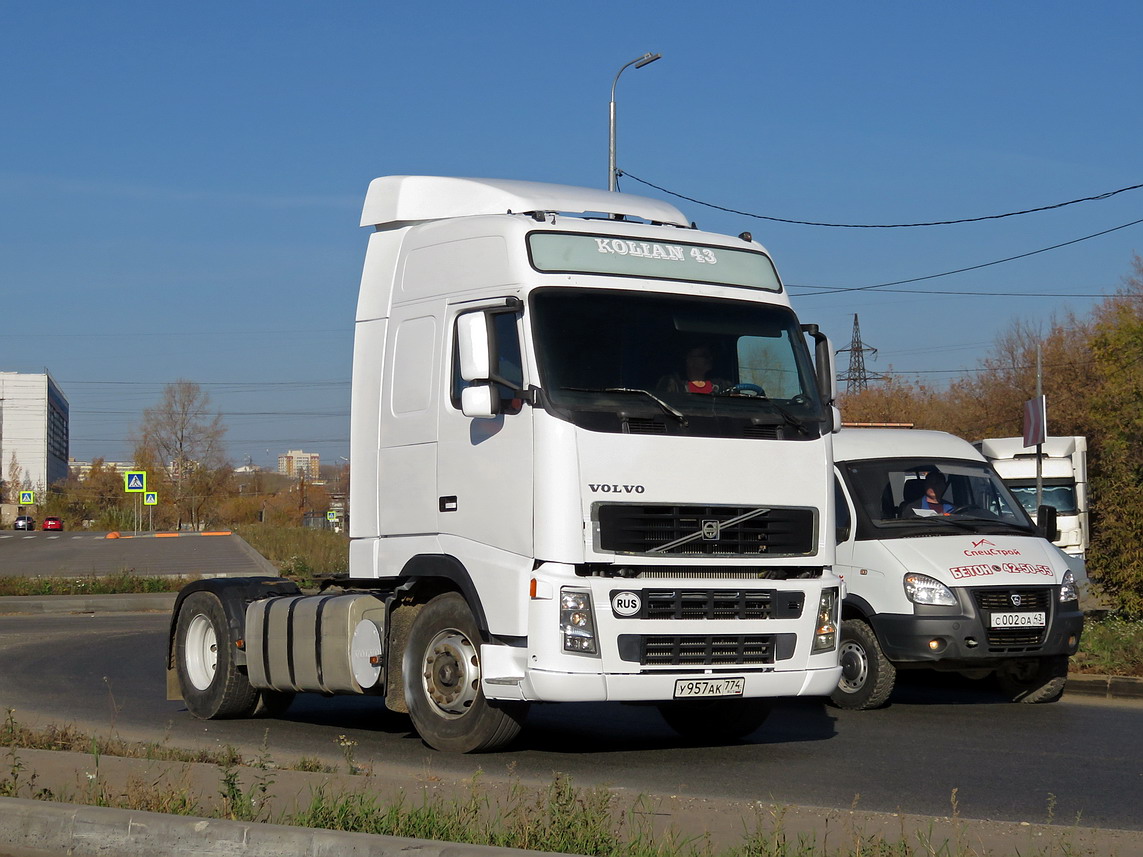 Челябинская область, № У 957 АК 774 — Volvo ('2002) FH12.420