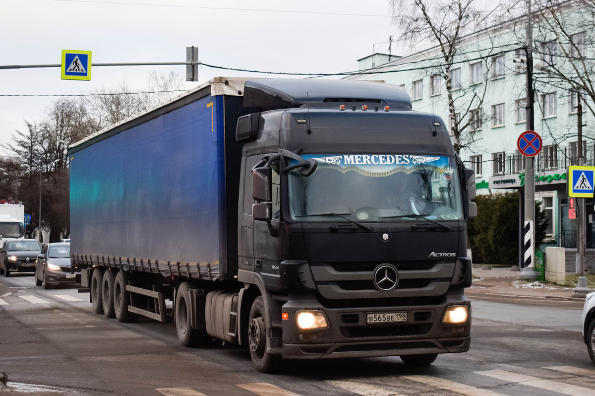 Санкт-Петербург, № В 565 ВЕ 198 — Mercedes-Benz Actros ('2009) 1844