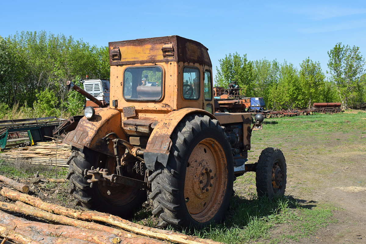 Алтайский край, № 00-13 ЩЛ — Т-40АМ