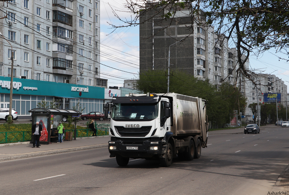 Красноярский край, № Т 859 ОК 124 — IVECO Trakker ('2013)